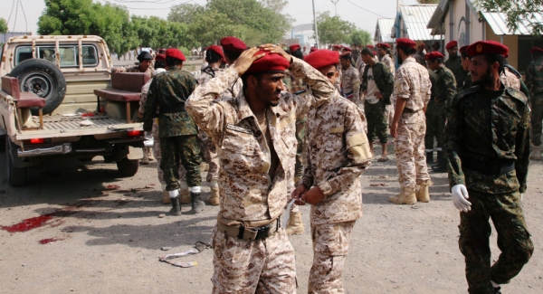 الحوثيون يعلنون مسؤوليتهم عن هجوم معسكر الجلاء بعدن