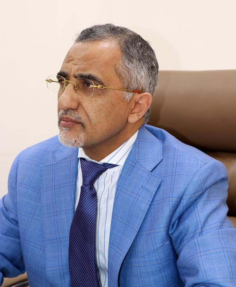 البنك المركزي اليمني يحذر من انتحال شخصية المحافظ زمام