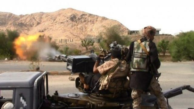 الجيش يحبط هجمات للحوثيين في الموادم ومقبنة بتعز
