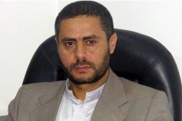 قيادي حوثي يتفاخر بقتل "صالح" وقمع ثورته خلال أيام معدودة