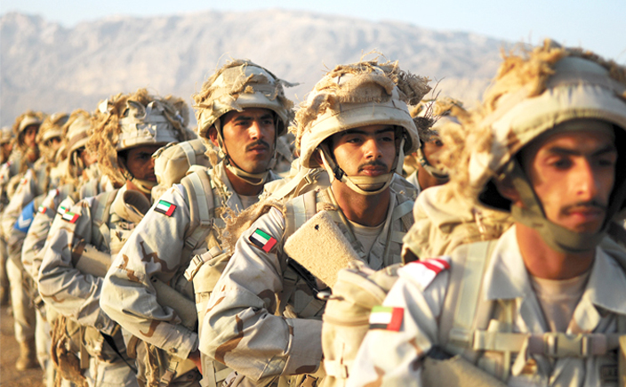 مصدر حكومي: الإمارات لم تبلغ الحكومة بشأن سحب بعض قواتها من اليمن