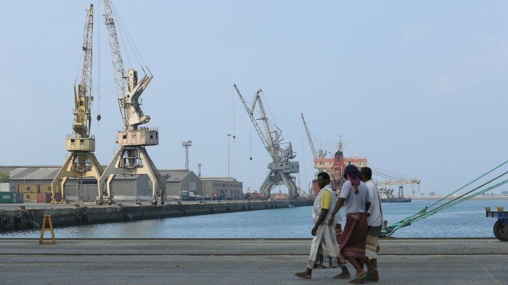 بريطانيا قد ترسل قوات إلى اليمن لدعم السيطرة على ميناء الحديدة