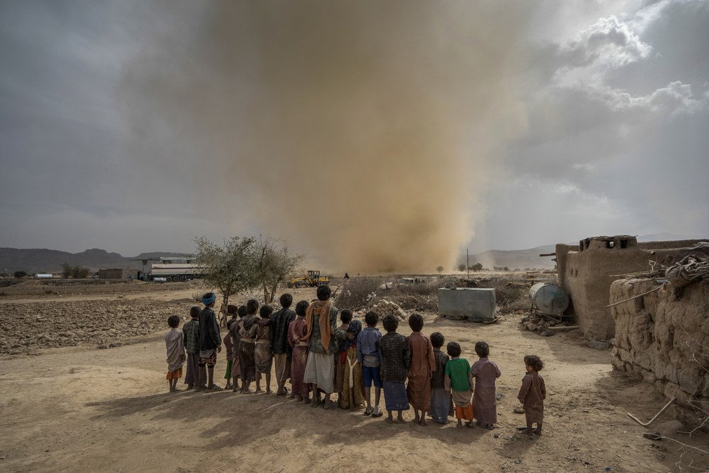 مفوضية اللاجئين: 100 قتيل وجريح من المدنيين أسبوعيا في اليمن