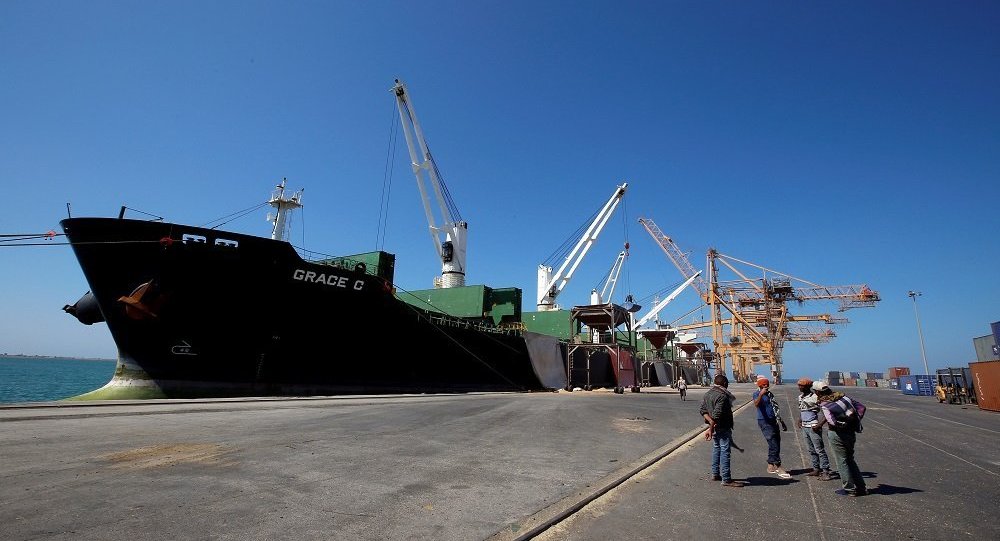التحالف الربي يصدر 17 تصريحا لسفن متجهة إلى الموانئ اليمنية