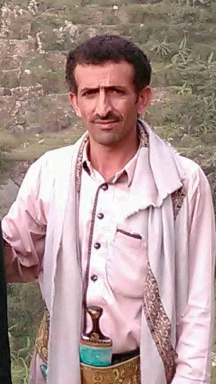 قصة المواطن "قاسم أبو خيرة" الذي قتله الحوثيون أمام أولاده وأصابوا نجله في مدينة صعدة