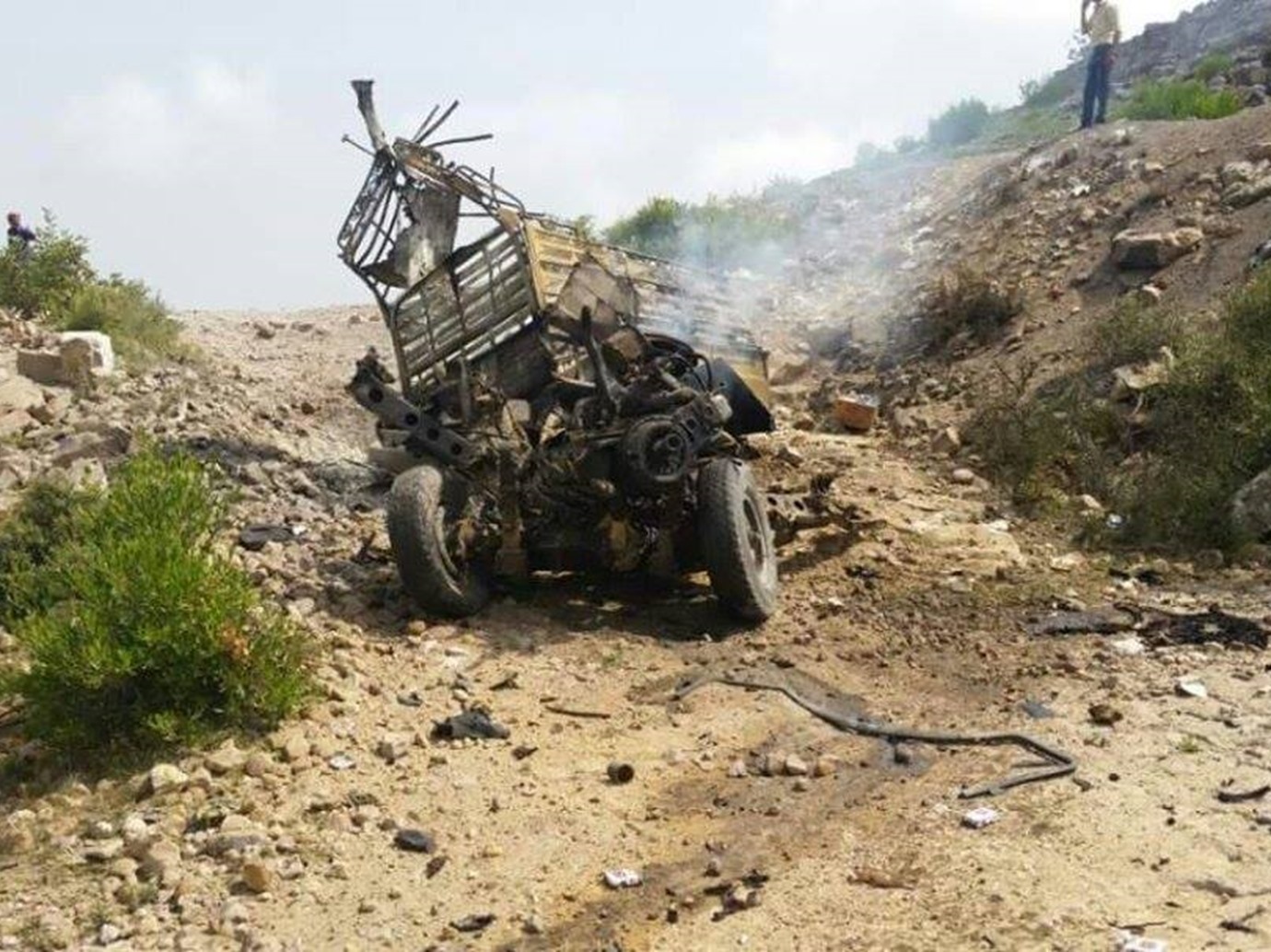 مقتل ثلاثة مدنيين وإصابة ثلاثة آخرين بانفجار لغم زرعه الحوثيون في تعز