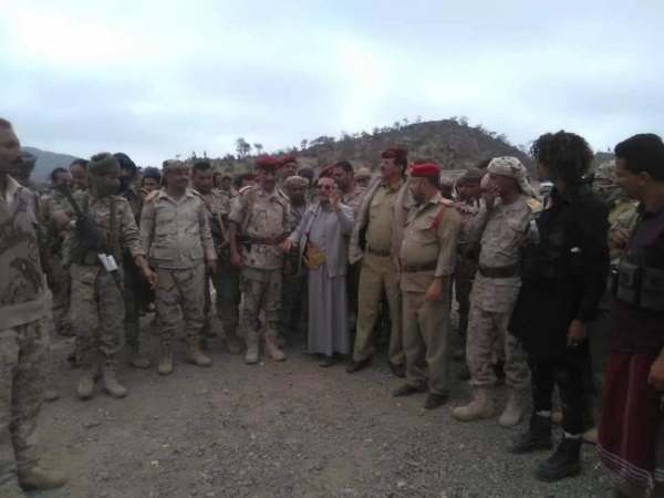الضالع: لجنة عسكرية تبدأ بالإطلاع على تجاوزات قائد اللواء 30 مدرع واحتجاجات جنود