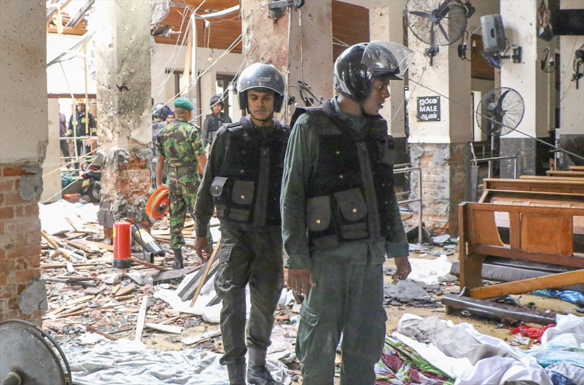 ارتفاع عدد ضحايا تفجيرات سريلانكا إلى 156 قتيلا