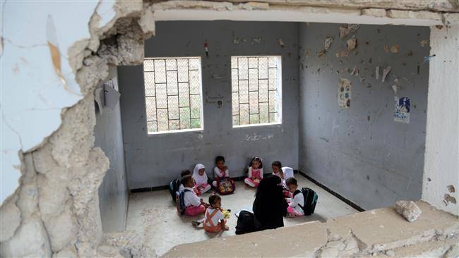 وزير التربية: مليشيا الحوثي دمرت أكثر من 2600 مدرسة 