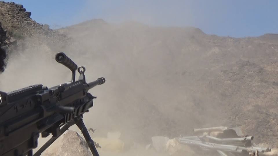 مقتل 4 مسلحين حوثيين في محيط جبل هان غرب تعز