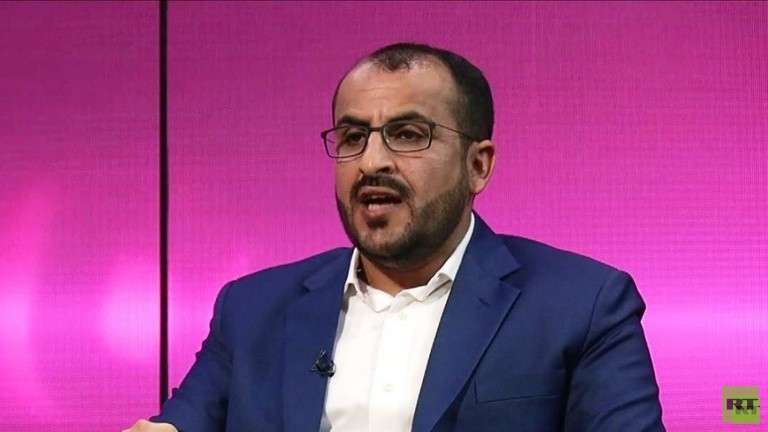 ناطق الحوثيين يحرج أبناء "الرئيس السابق" ويتحدث عن ملابسات قتله .. ماذا قال؟