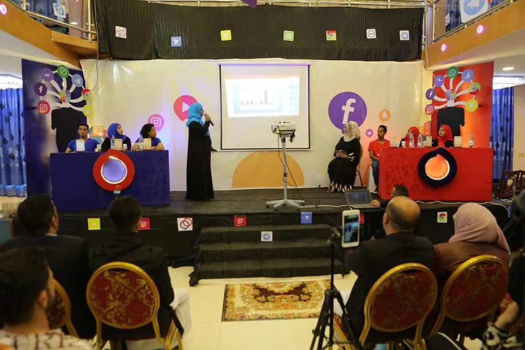 "منصتي 30" تقيم أول مناظرة شبابية في إب