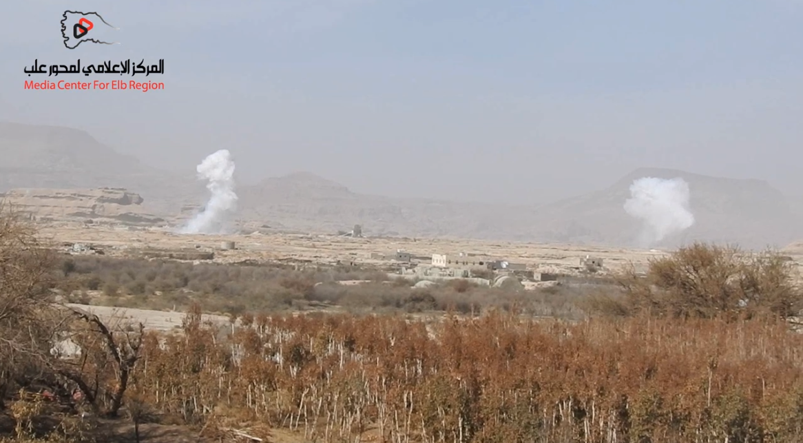 هجوم كاسح لقوات الجيش على مواقع الحوثيين غرب محافظة صعدة (فيديو)