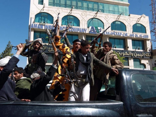 الحوثيون يشنون حملة اعتقالات واسعة للمواطنين في زبيد غرب "الحديدة"