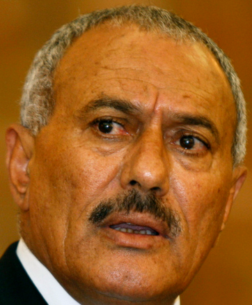 صحيفة فرنسية : علي عبد الله صالح عدو الرياض يقود المؤامرات ضد بلاده