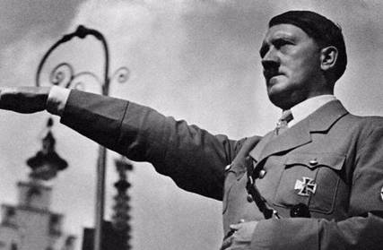 شاهد.. لماذا أمر هتلر بإخفاء هذه الصور عن الجميع؟ 