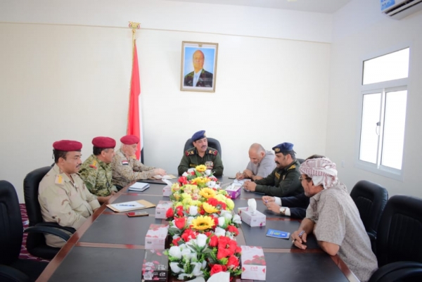 وزير الداخلية يعقد اجتماع أمني في سيئون 
