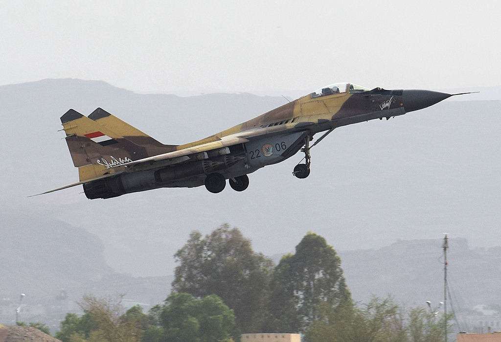 الحوثي يعيد تشغيل سرب طائرات مقاتلة في صنعاء 