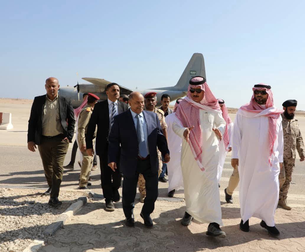 حضرموت والمهرة تحت قبضة الانتقالي.. الطغمة تعود لحكم الجنوب بانقلابها على اتفاق رعته اللجنة الخاصة السعودية مع بن حبريش