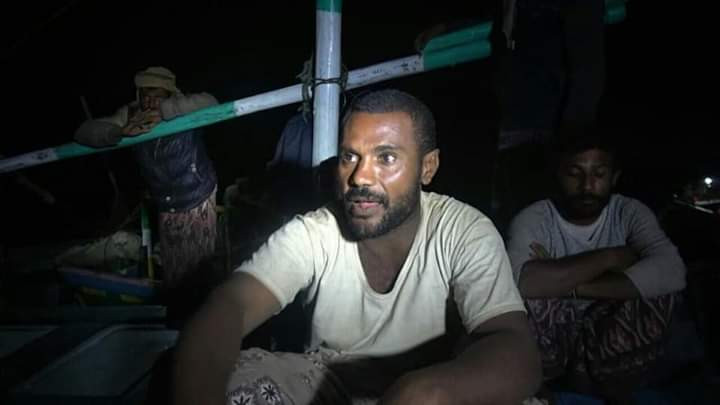 وصول 19صياداً إلى الحديدة بعد إعتقالهم من قبل قوات إريترية