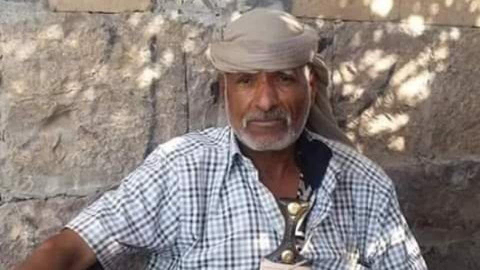 الحوثيون يقتلون شيخا قبليا بطريقة وحشية بعد مشادة كلامية في إحدى قرى العود بإب