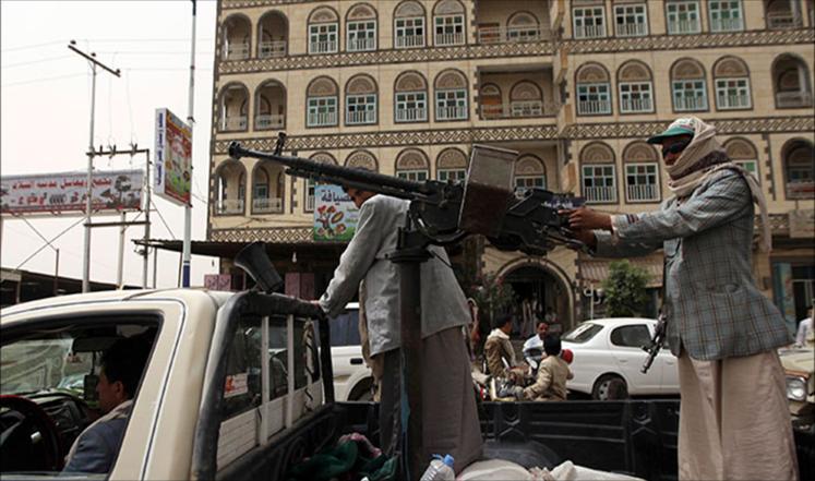 مسلحون حوثيون  في صنعاء