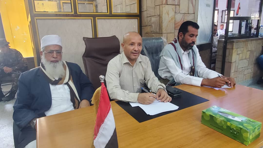 علماء ودعاة مأرب يدعمون الحكومة في معركتها الاقتصادية ضد الحوثيين