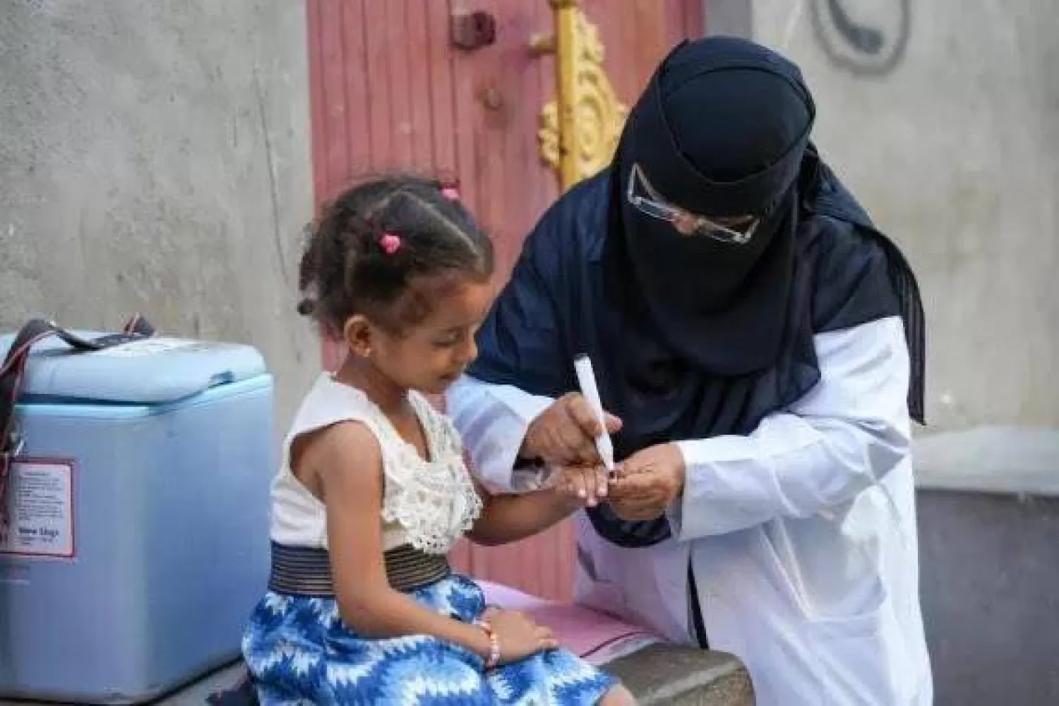بعد منع التطعيم... الأوبئة تفتك باليمنيين في مناطق سيطرة الحوثيين