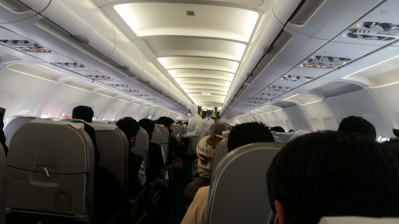 مغادرة أولى رحلات اعادة اليمنيين العالقين في مصر