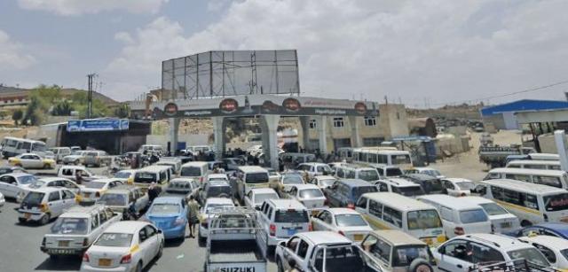 مليشيا الحوثي الانقلابية تفتعل أزمة مشتقات نفطية بعد ساعات من انتهاء فعاليات المولد