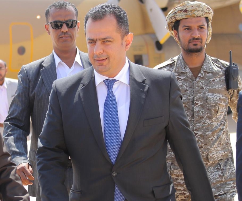 رئيس الوزراء يعود إلى عدن قادما من القاهرة 