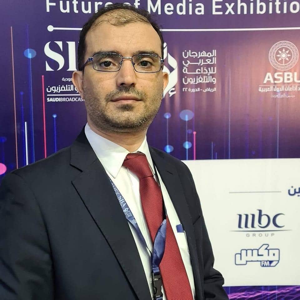 الحوثيون يهددون صحفيا يمنيا بسبب نشاطه الإعلامي