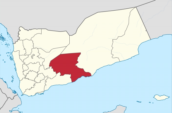 اندلاع مواجهات مسلحة بين القوات الحكومية والحوثيين في جبهة ثرة بأبين