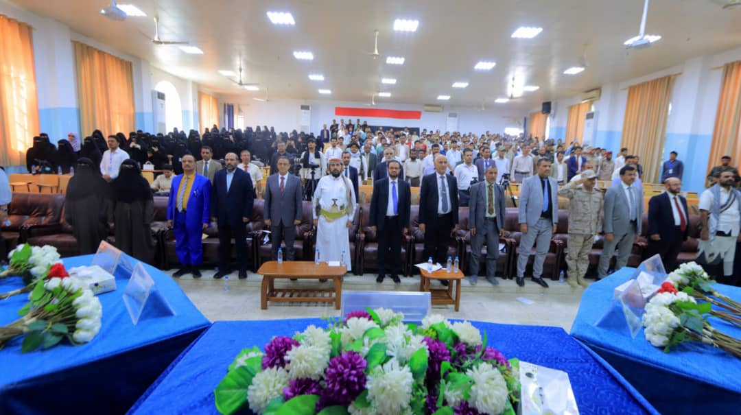 «لا إمامة بعد سبتمبر ولا استعمار بعد أكتوبر».. جامعة إقليم سبأ تنظّم ندوة وطنية فكرية في مأرب