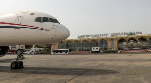 عودة 153مسافرا من العالقين في مصر الى مطار عدن