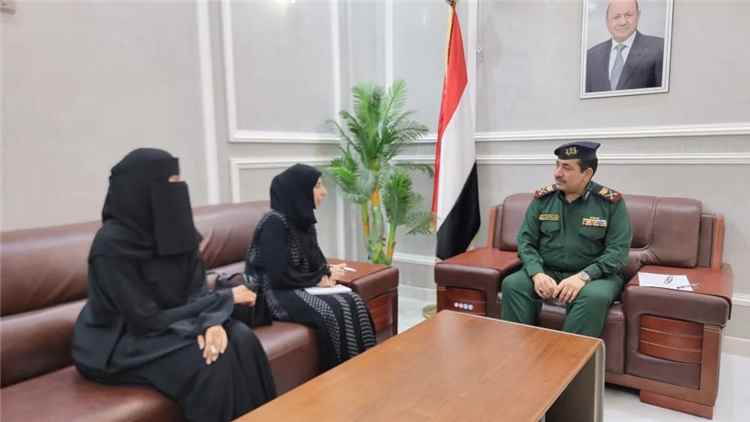وزير الداخلية ووزيرة التخطيط يبحثان تعزيز الدعم الدولي لتطوير القطاع الأمني