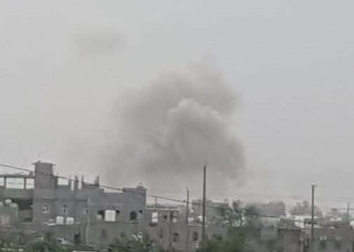 صاروخ حوثي يستهدف حي المطار السكني وسط مدينة مأرب