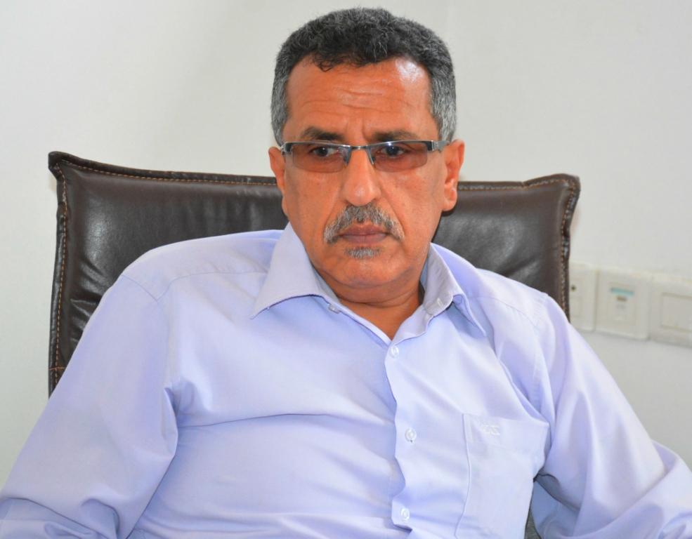 مدير هيئة المناقصات والمزايدات في عدن: ضغوط  عليا تمارس علينا وقانون القوة يغلب قوة القانون