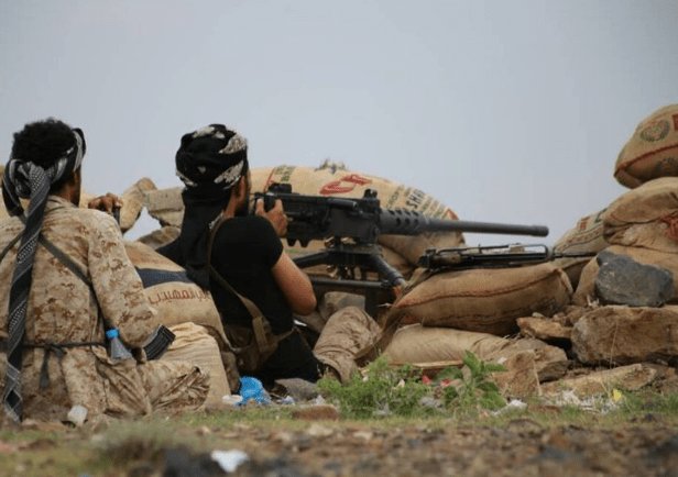 مصرع وإصابة 18 من عناصر مليشيا الحوثي شرقي تعز