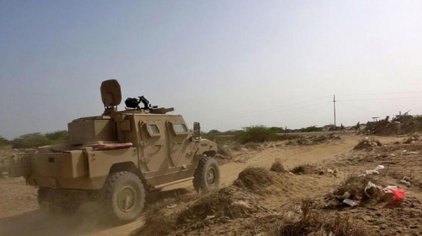 الجيش يفشل هجومات للحوثيين شمالي صعدة ويوقع منهم قتلى وجرحى 
