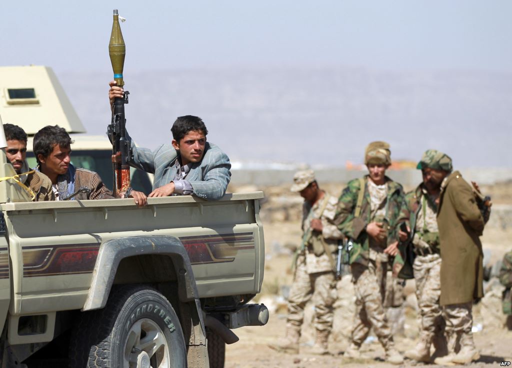 مقتل ثلاثة من القيادات الميدانية للحوثيين في ذمار بكمين مسلح