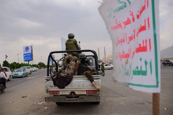 خبير استراتيجي: أمريكا قد تدعم حرباً برية لإسقاط الحوثيين في اليمن