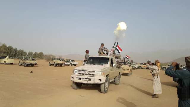  قبائل مراد تعلن النفير إلى الجبهات لإسناد الجيش في مواجهة مليشيا الحوثي 