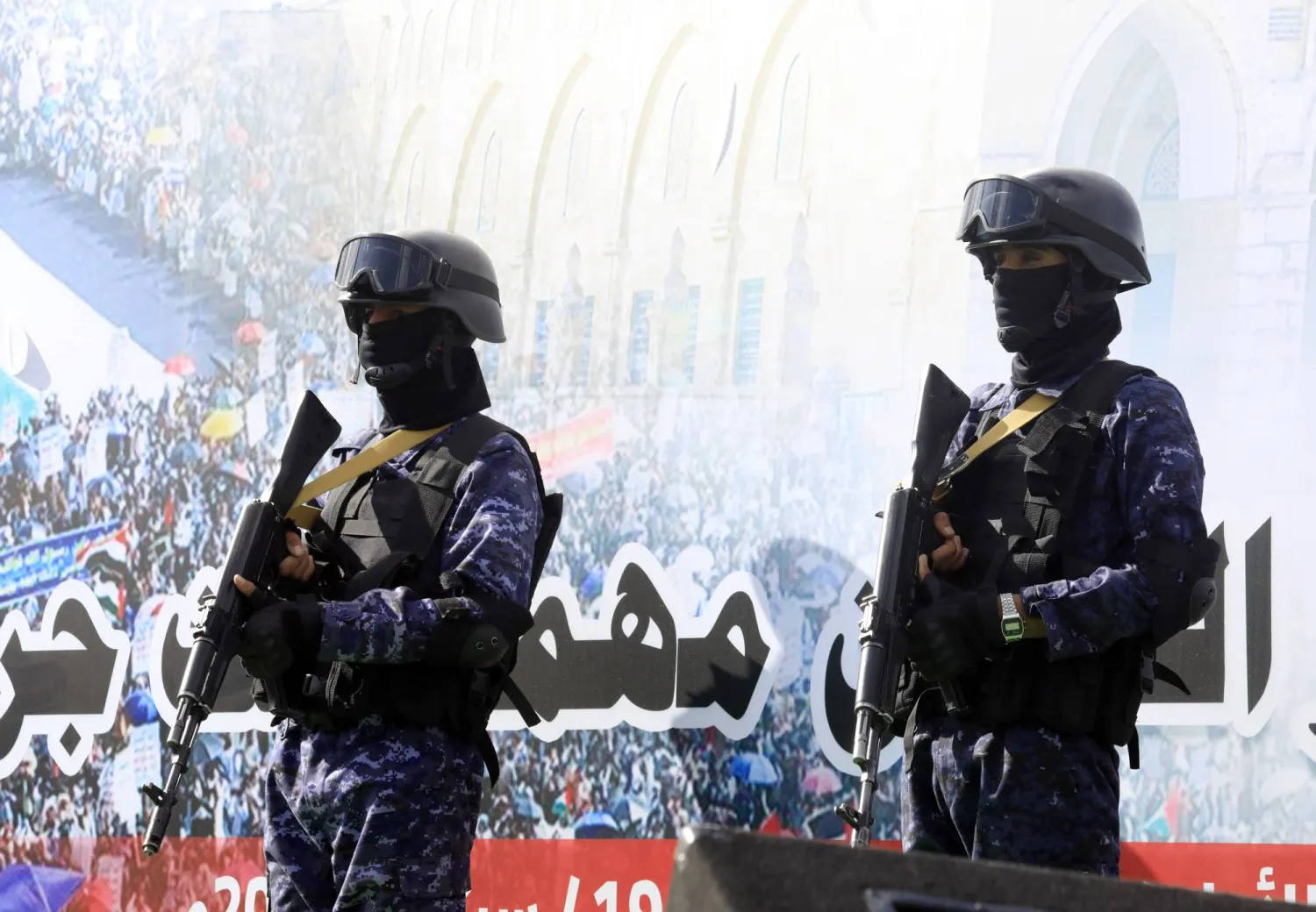 الحوثيون يستنفرون أمنياً عشية ذكرى الإطاحة بأسلافهم في 26 سبتمبر