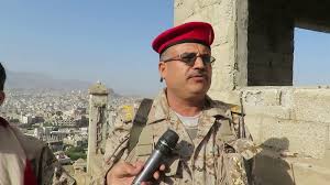 مليشيا انفصالية تحتجز رئيس أركان محور تعز في عدن والجيش يحذر