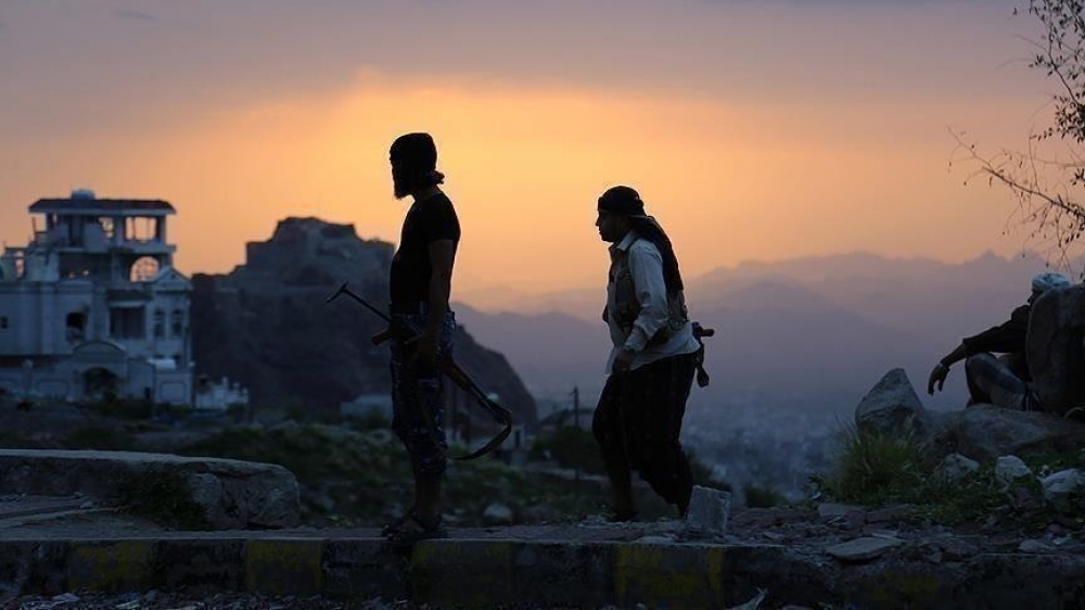  الجيش: العثور على 6 ألغام بحرية زرعها الحوثيون