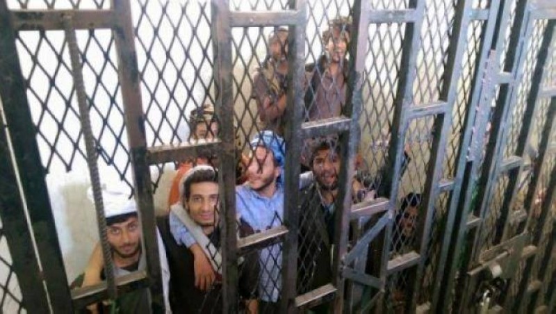 الحوثي يخفي 13 ألف مختطف في 300 سجن