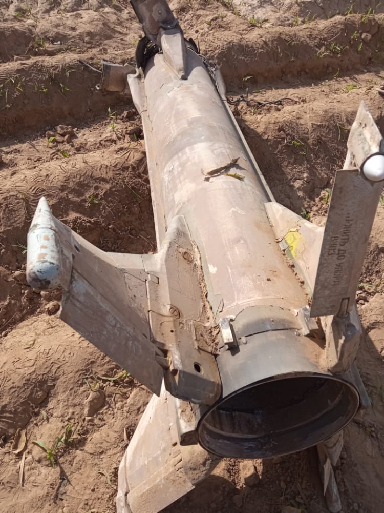 مليشيا الحوثي تستهدف منزل أحد مشائخ مأرب بصاروخ باليستي