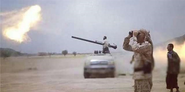 مصرع عشرات الحوثيين وتدمير 6 عربات بقصف مدفعي للجيش الوطني بمحيط مأرب