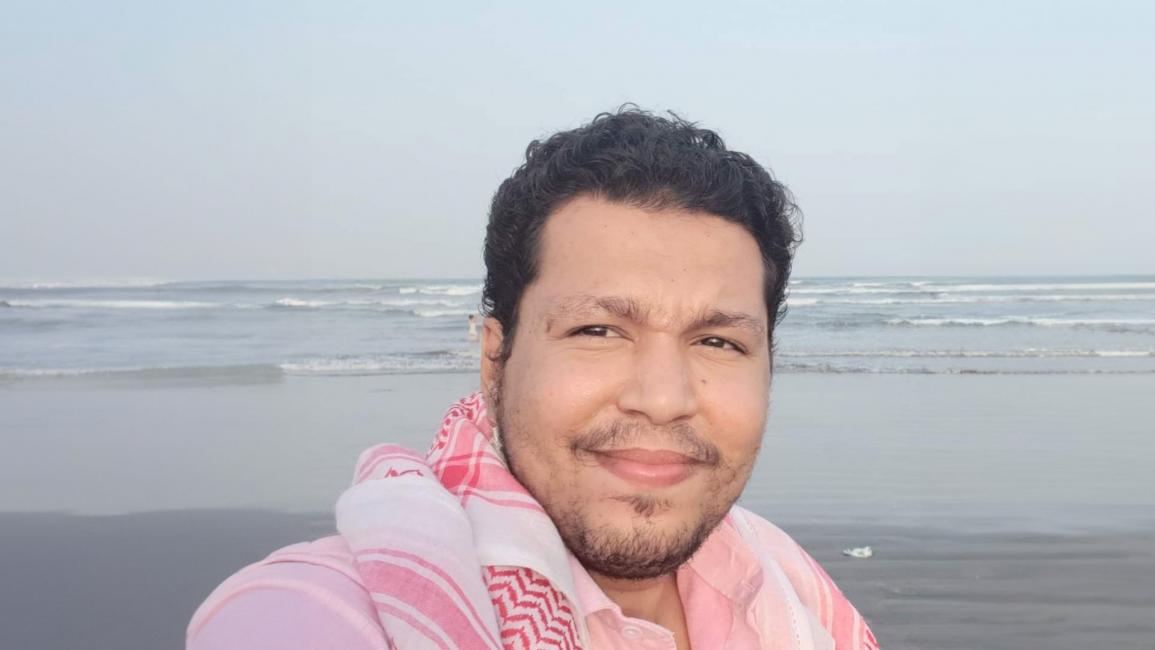 حكم بسجن الصحفي أحمد ماهر 4 سنوات بعد اعتقاله من قوات الانتقالي